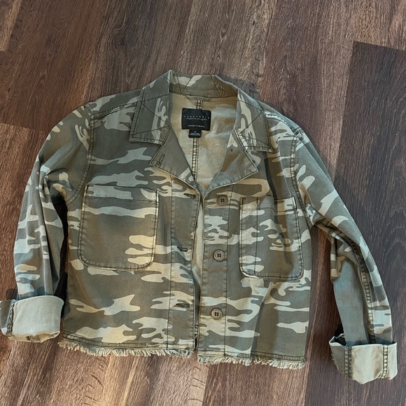 Sanctuary crop camo jacket - Picture 2 of 2